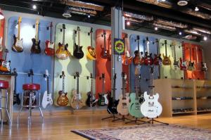 Fat Tone Guitars Showroom