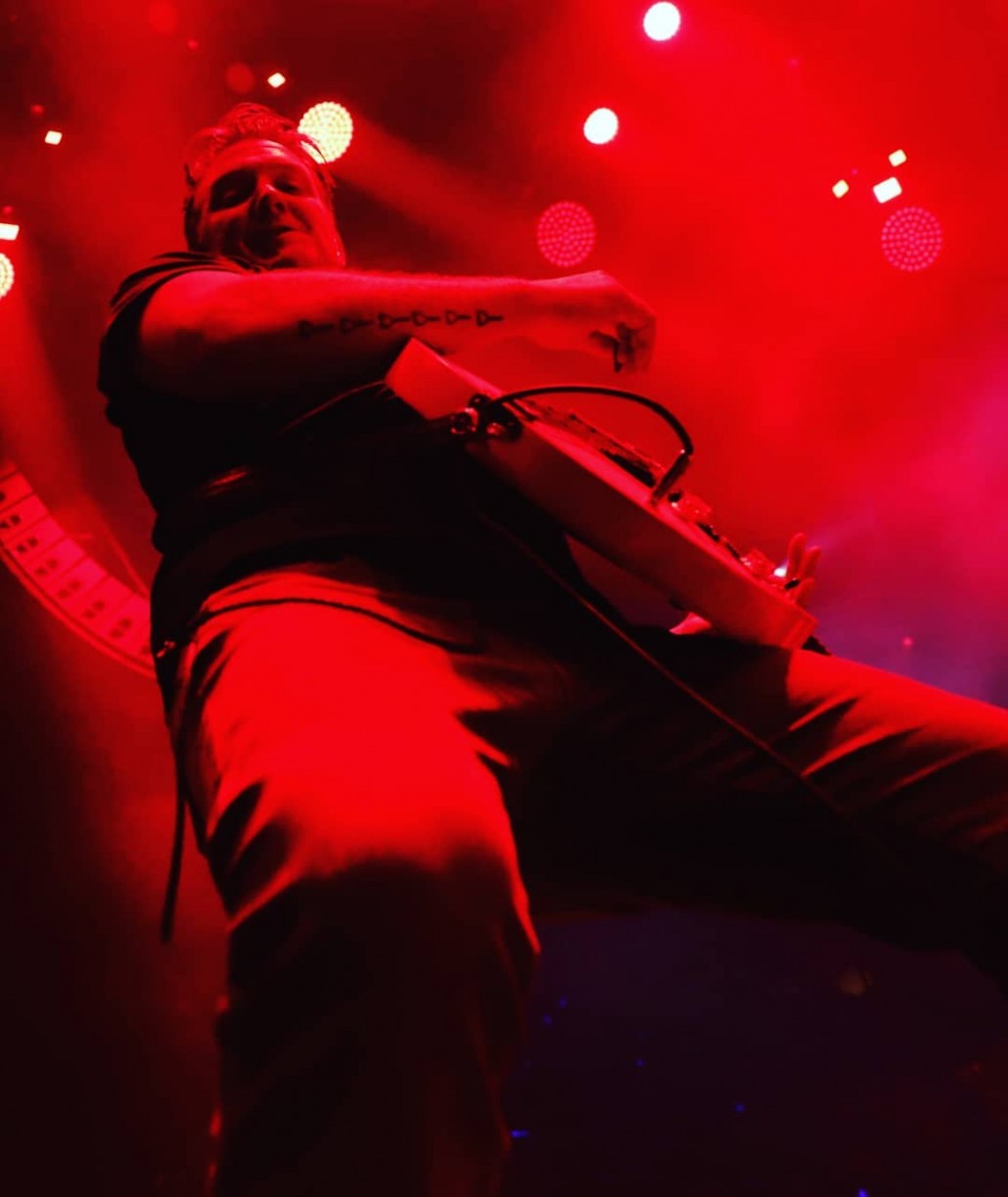 Josh Homme Kicks Female Photographer in the Head During Show